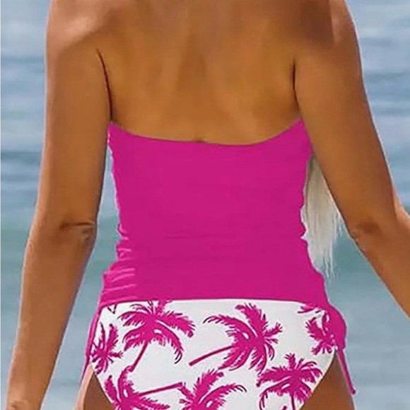 New,  size Medium - Picture 2 of 3